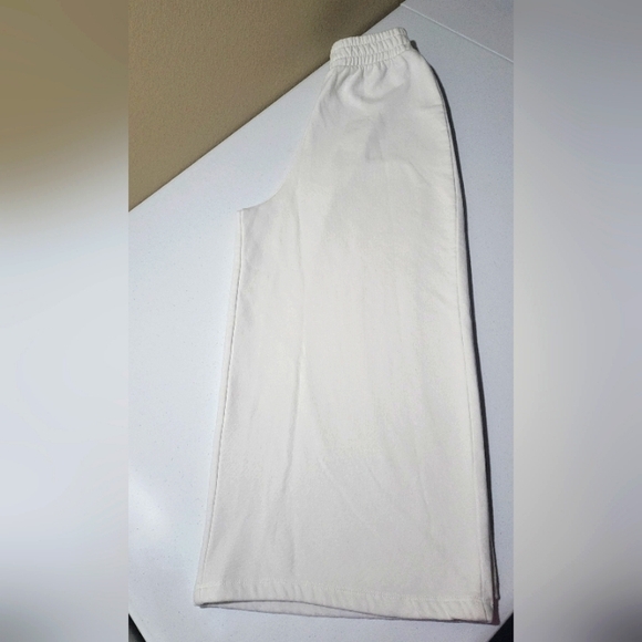 Zara Pants - Zara sweatpants EUC